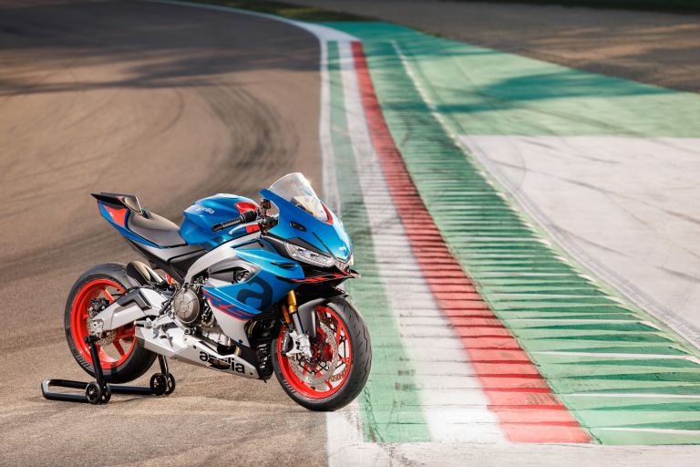 Irresistibilmente racing